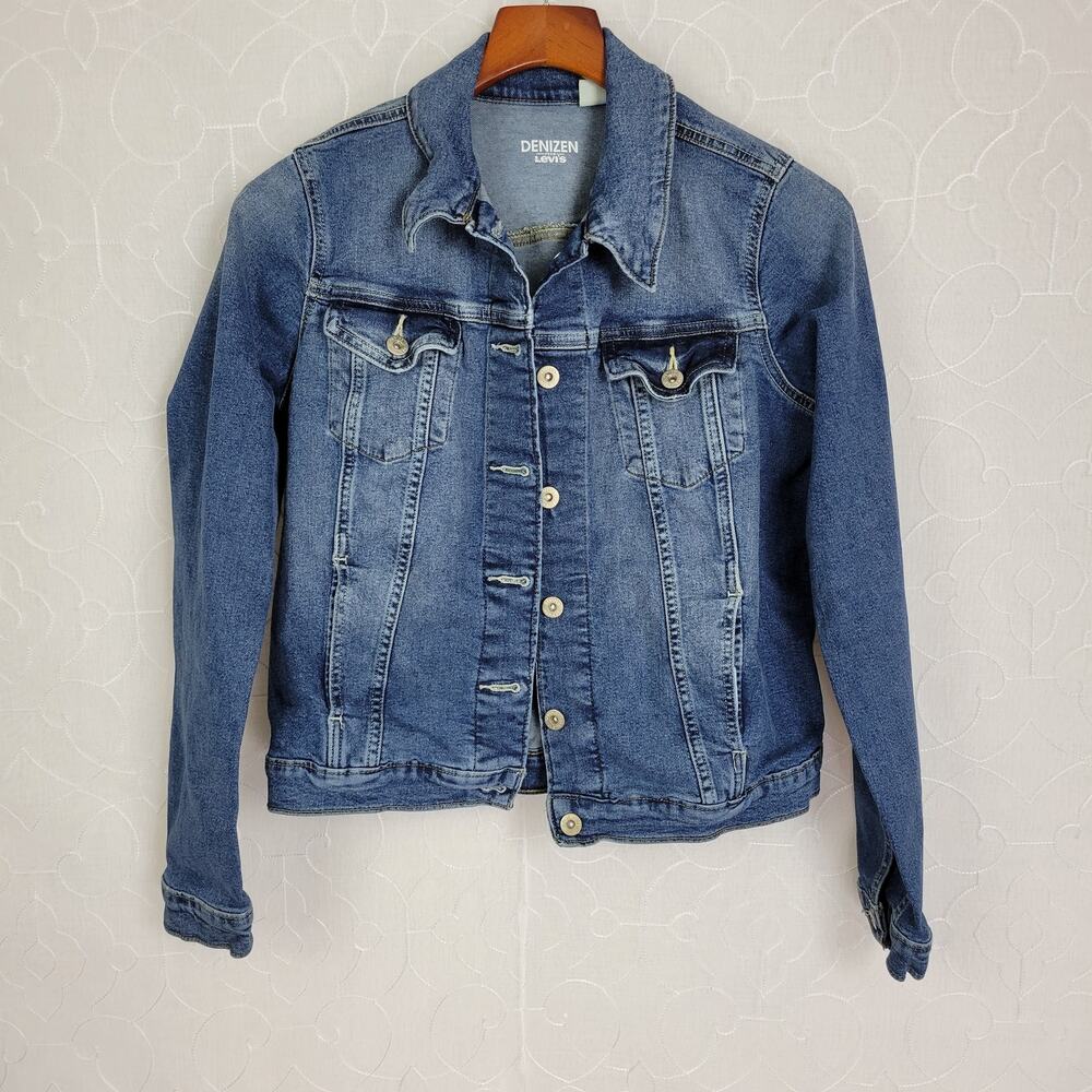 Levi's Denizen Womens Jacket Medium Blue Denim Buttoned Chest Pocket Collared‎